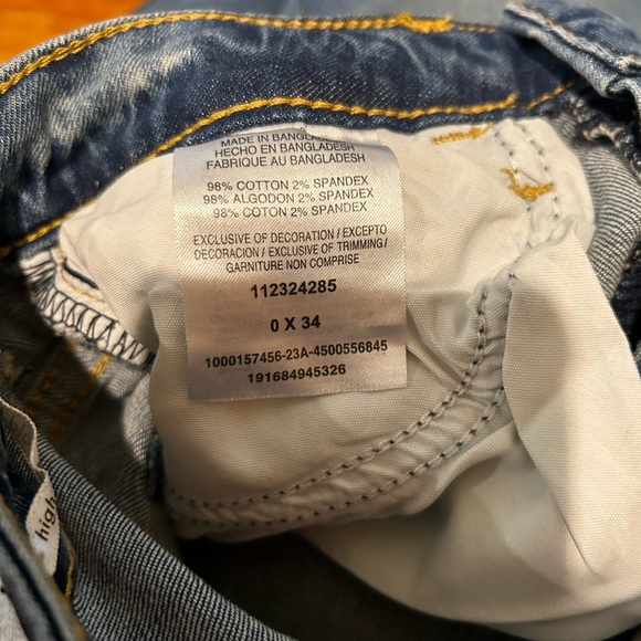 Women’s Wrangler high rise bold bootcut jeans size 25”waist 34” inseam - Picture 4 of 4